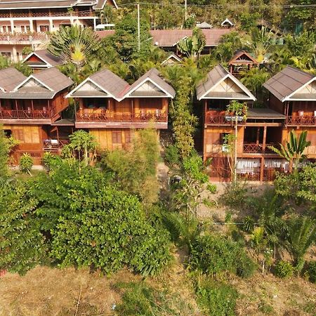 Mekong Riverside Lodge Muang Pakbèng Dış mekan fotoğraf