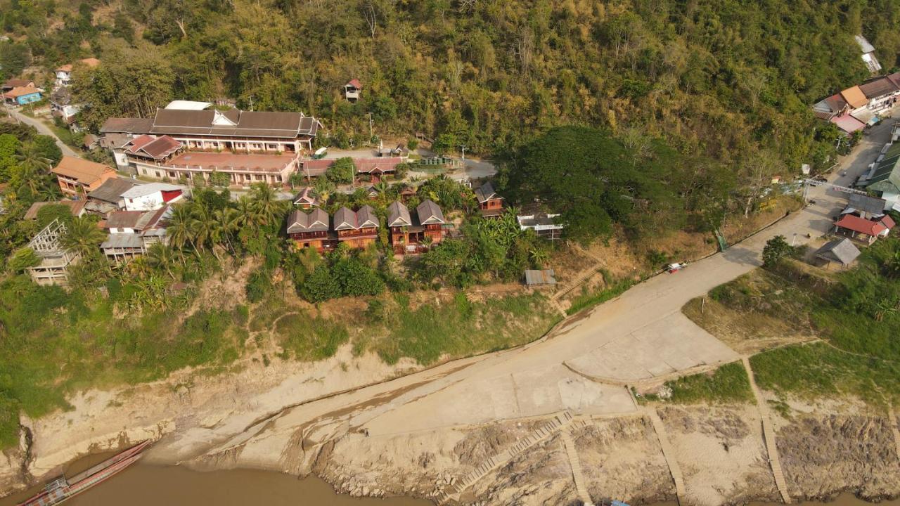 Mekong Riverside Lodge Muang Pakbèng Dış mekan fotoğraf