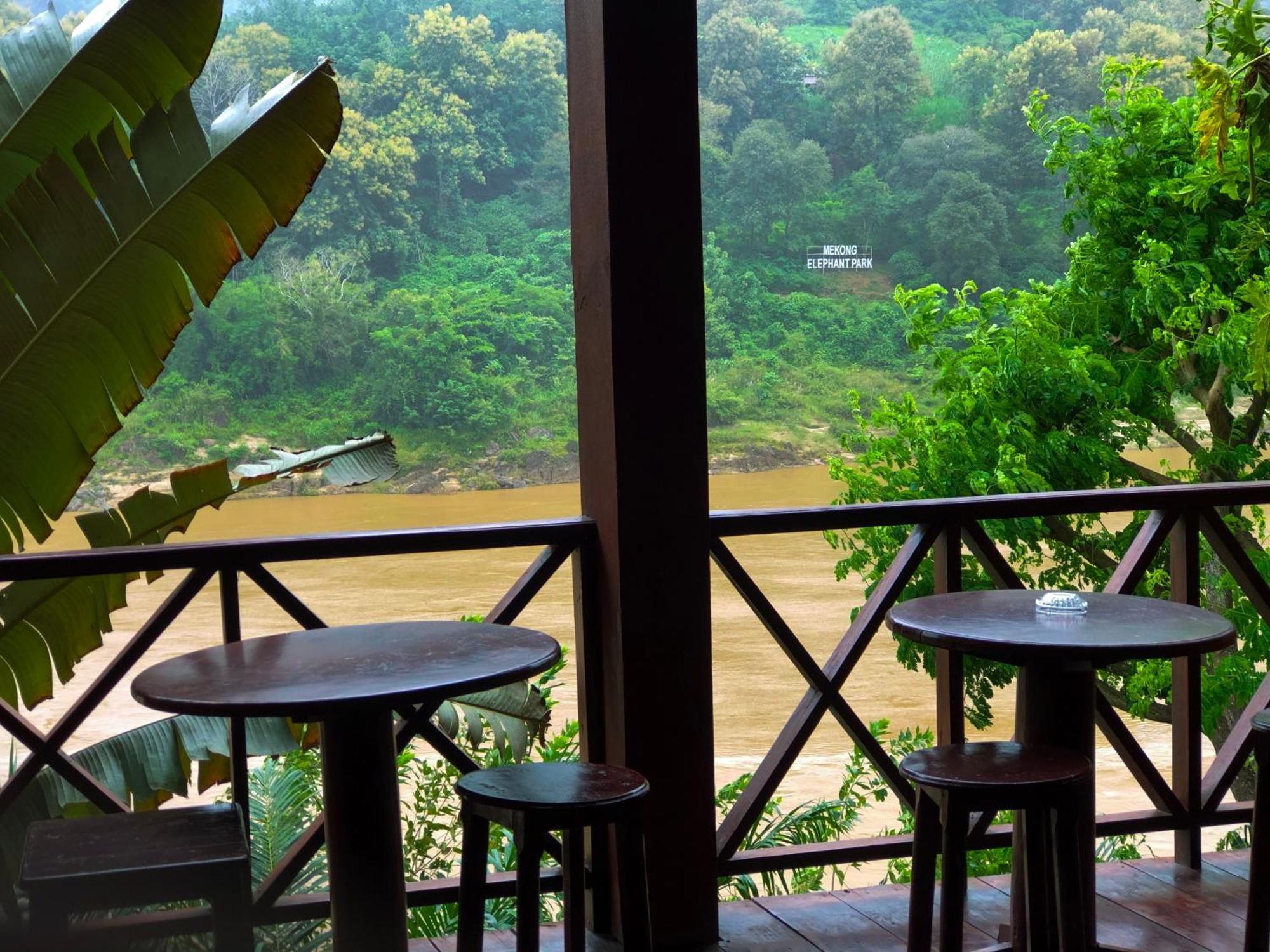 Mekong Riverside Lodge Muang Pakbèng Dış mekan fotoğraf
